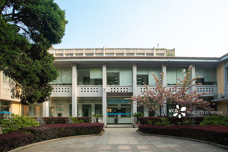 武汉理工大学纳米重点实验室图片素材