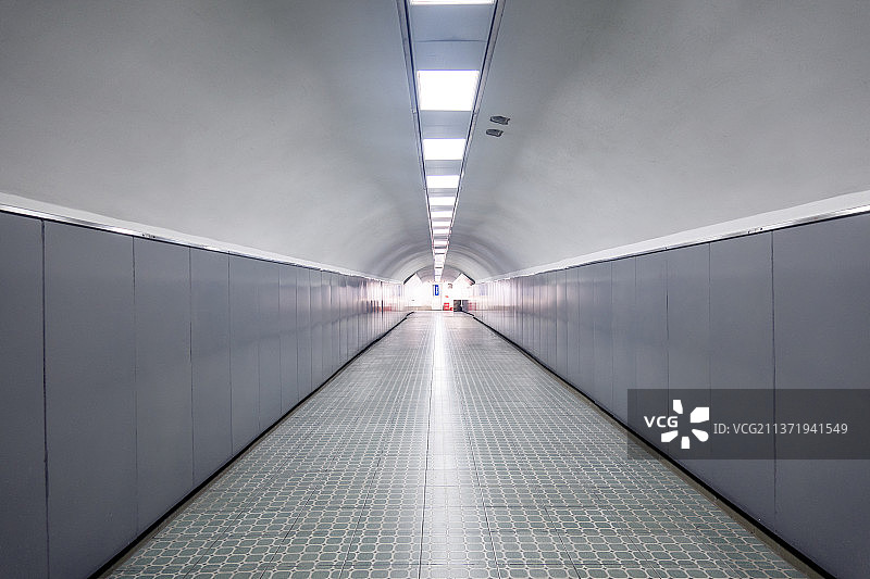上海人民广场地下通道图片素材