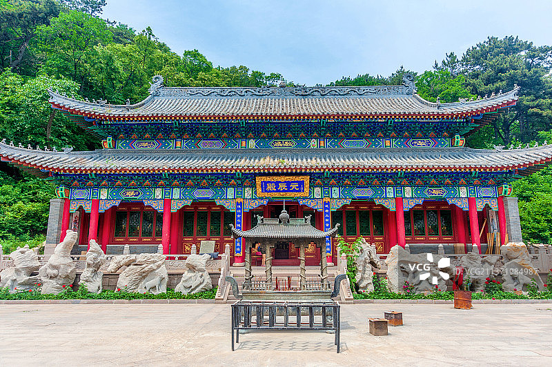 中国辽宁鞍山千山仙人台五龙宫图片素材