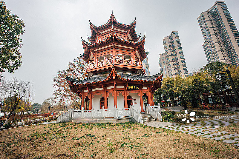 武汉鹦鹉洲烟波亭图片素材