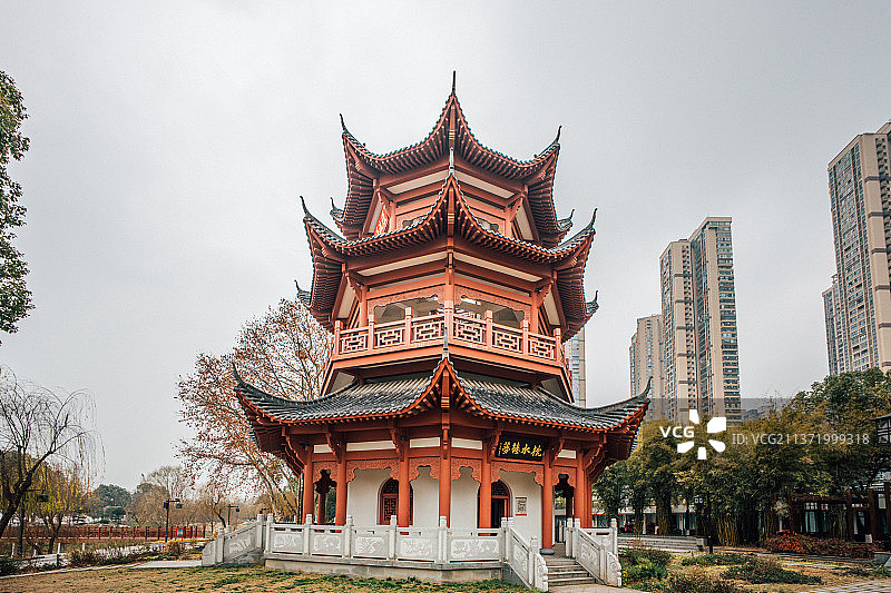 武汉鹦鹉洲烟波亭图片素材