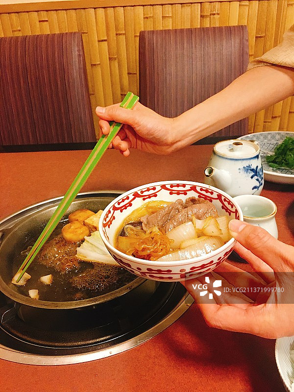 日本美食寿喜烧图片素材