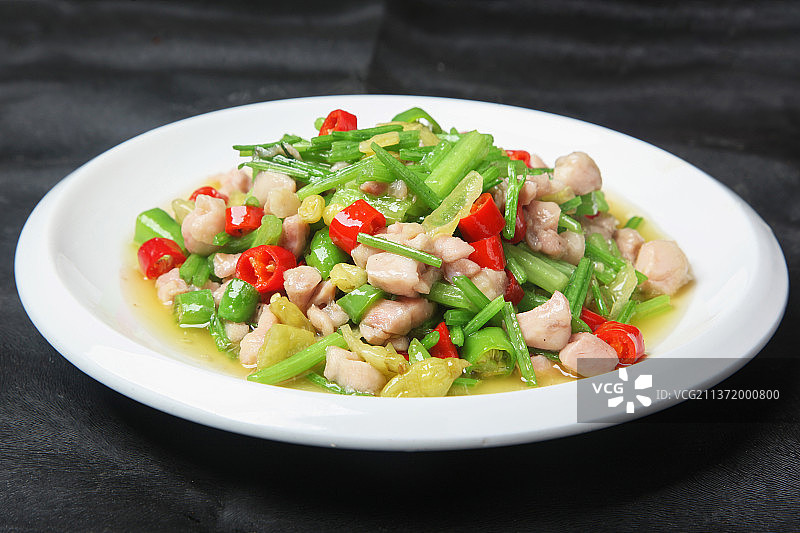 中餐美食-大盘炒鸡图片素材