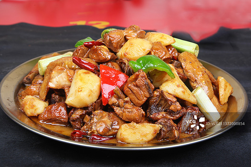 中餐美食-大盘鸡图片素材
