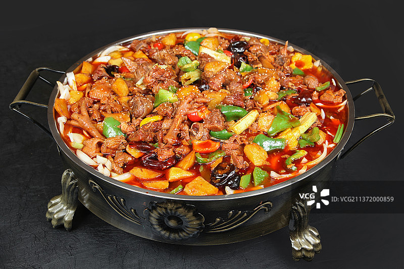 中餐美食-大盘炒鸡图片素材