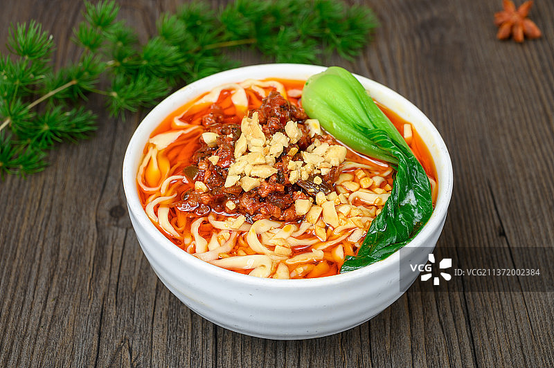 中餐美食-担担面图片素材