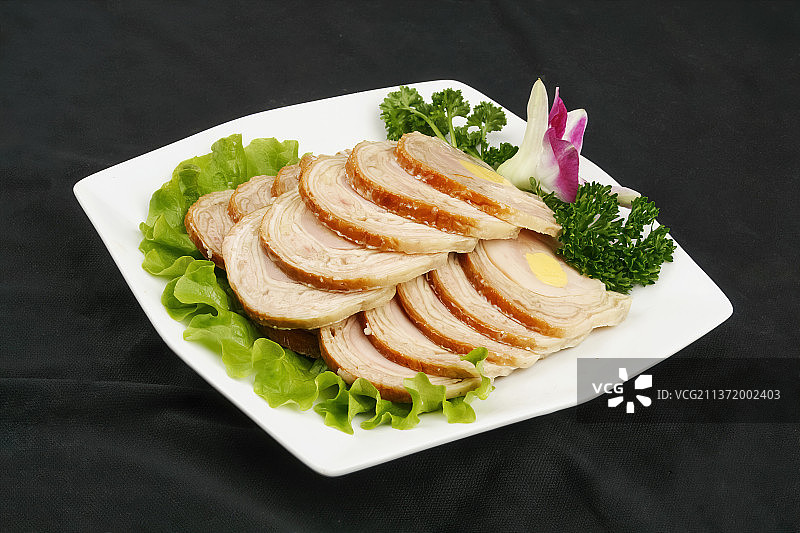 中餐美食-蛋黄鸭卷图片素材