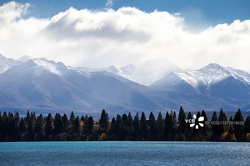 新西兰南岛雪山秋色图片素材