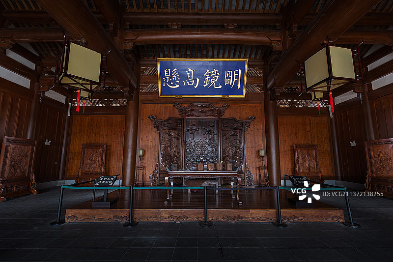 明镜高悬图片素材