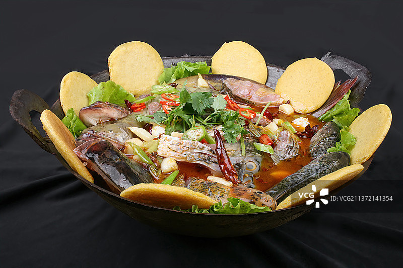 中餐美食-炖杂鱼图片素材