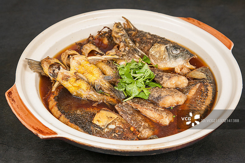 中餐美食-炖杂鱼图片素材