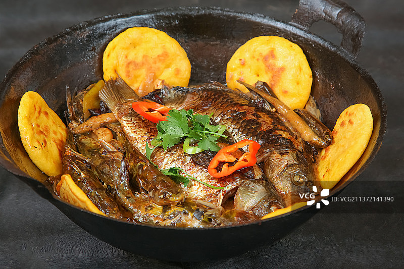 中餐美食-炖杂鱼图片素材