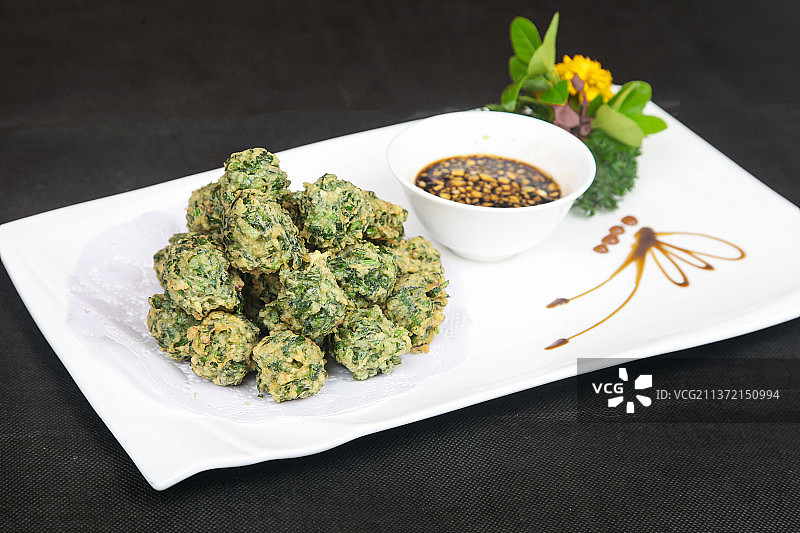 中餐美食-蔬菜丸子图片素材