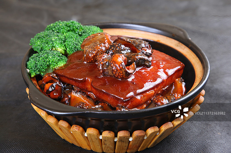 中餐美食-海参卤肉图片素材