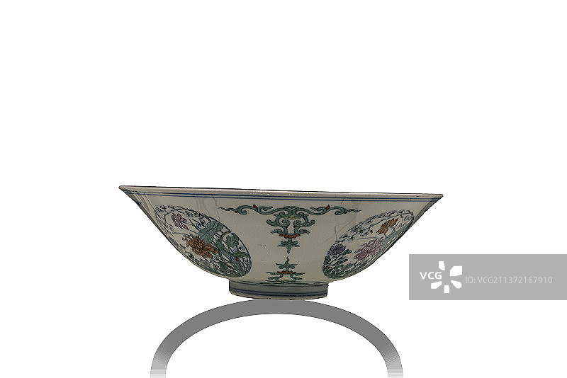 中国古代瓷器，清，斗彩团花纹瓷碗图片素材