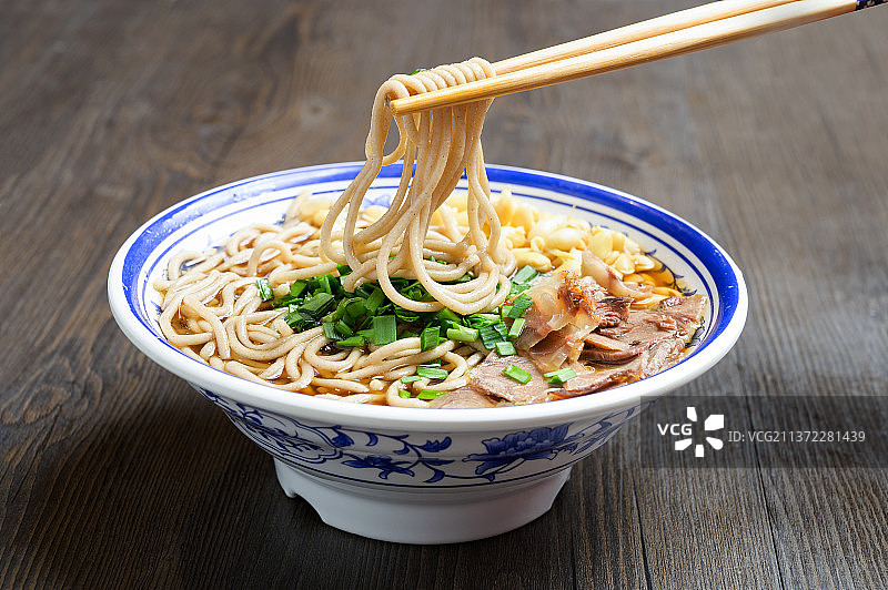 中餐美食-饸饹面图片素材