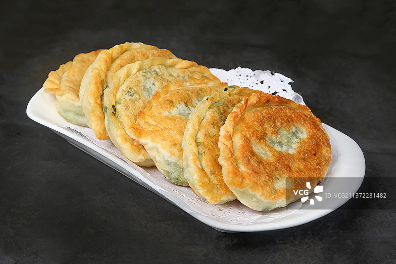 中餐美食-韭菜盒子图片素材