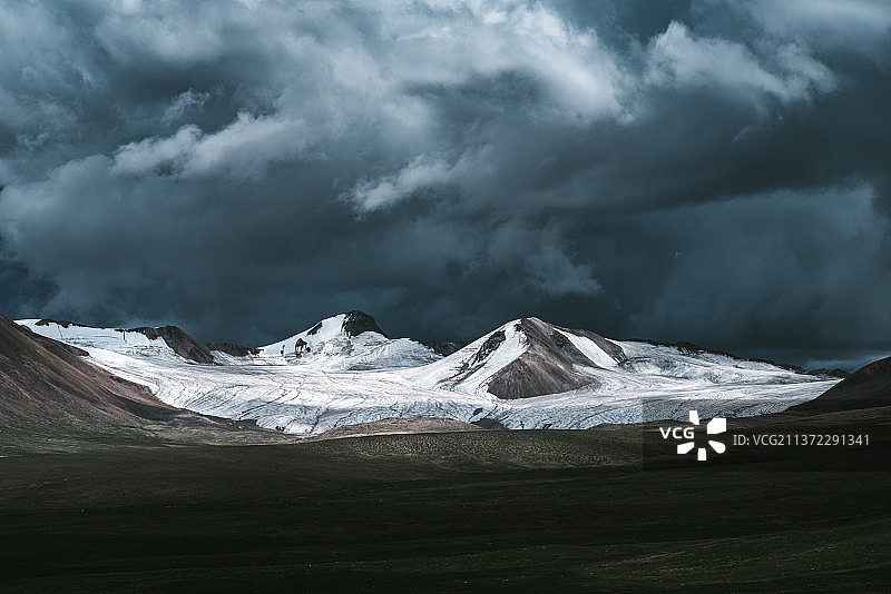 唐古拉山图片素材