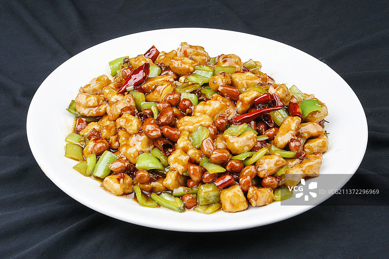 中餐美食-宫保鸡丁图片素材