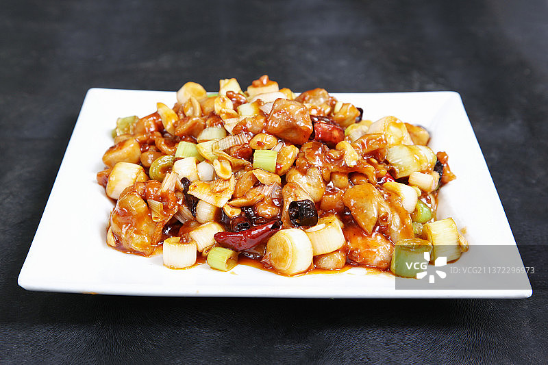 中餐美食-宫保鸡丁图片素材