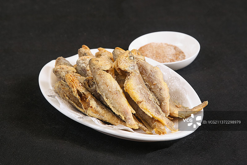 中餐美食-干炸小黄鱼图片素材