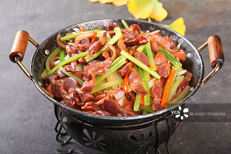 中餐美食-干锅鸡杂图片素材