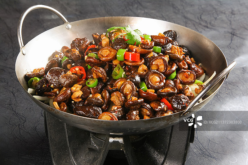 中餐美食-干锅香菇图片素材