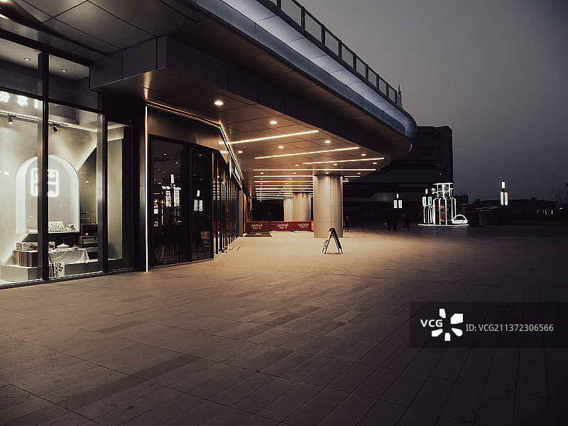 河南 郑州 荥阳 吾悦广场 商业中心图片素材