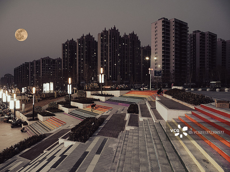 河南 郑州 荥阳 吾悦广场 商业中心图片素材