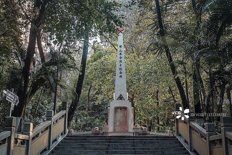 坪山革命烈士纪念碑图片素材