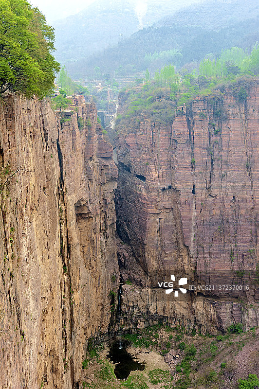 中国河南新乡辉县郭亮挂壁公路图片素材