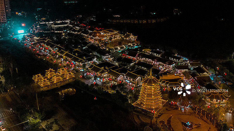 广西靖西锦绣古镇夜景图片素材