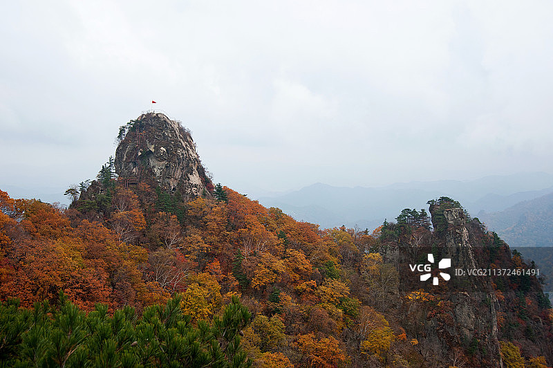 中国辽宁丹东天桥沟秋景图片素材