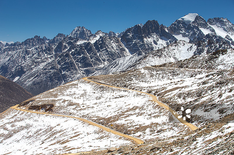 雀儿山图片素材
