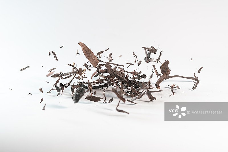 白色背景跳动的香料原材料紫草广告素材图片素材