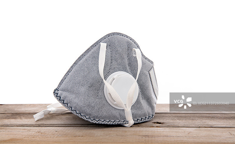 一个N95口罩图片素材