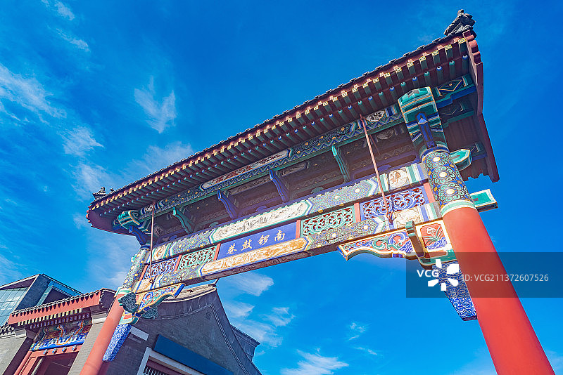 北京南锣鼓巷牌楼图片素材