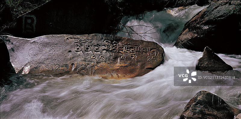 青海，玛尼石，胶片摄影。图片素材