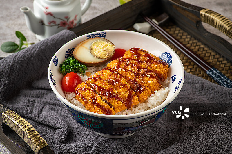 炸猪排饭图片素材