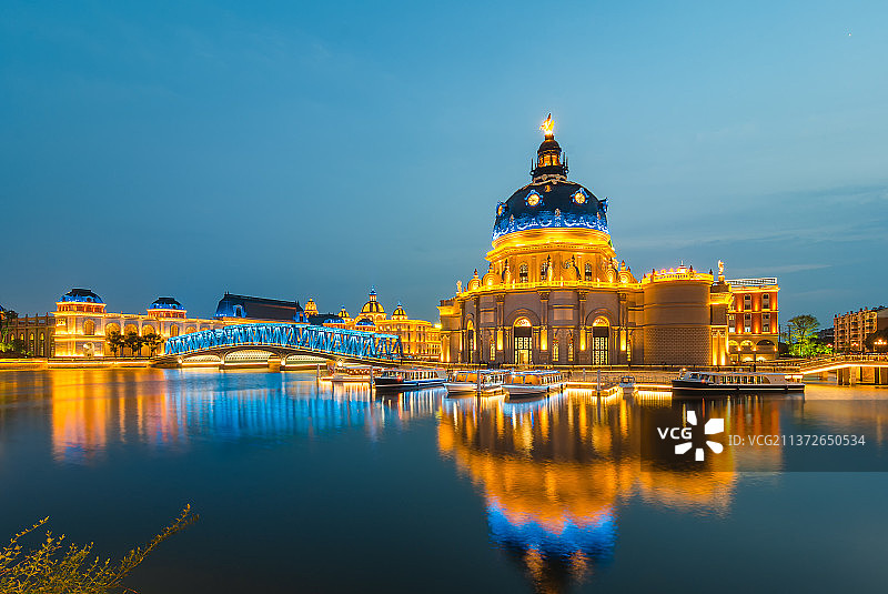 江苏江阴飞马水城夜景图片素材