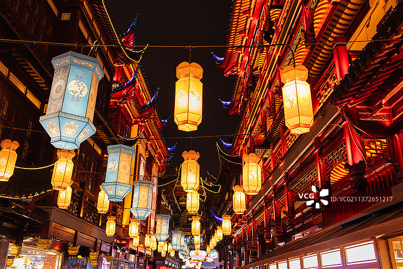 上海豫园新年灯会图片素材