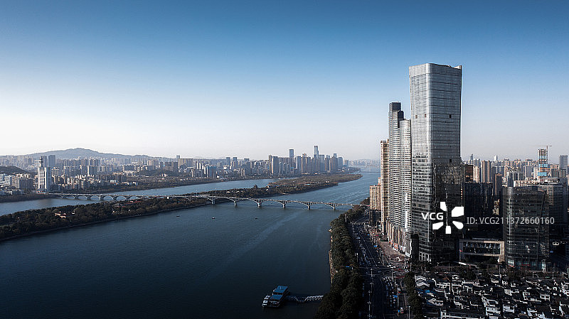 长沙湘江城市天际线图片素材