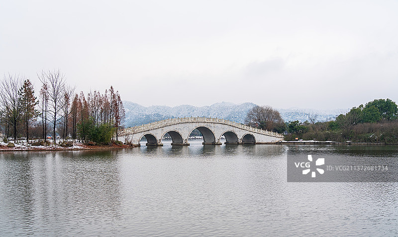 冬季的家乡雪景图片素材