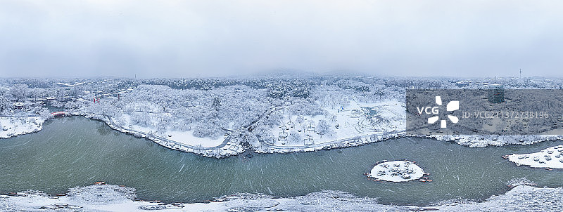 湖北武汉东湖磨山风景区冬季雪景风光图片素材