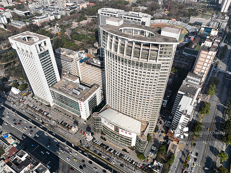 湖北武汉协和医院华中科技大学同济附属协和医院全景图图片素材