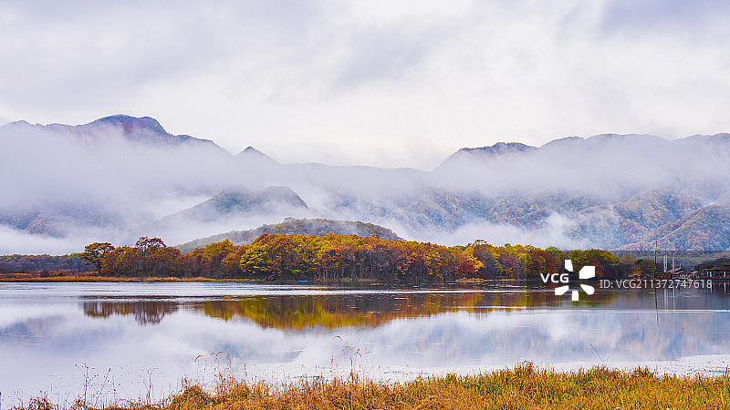 九湖秋色图片素材