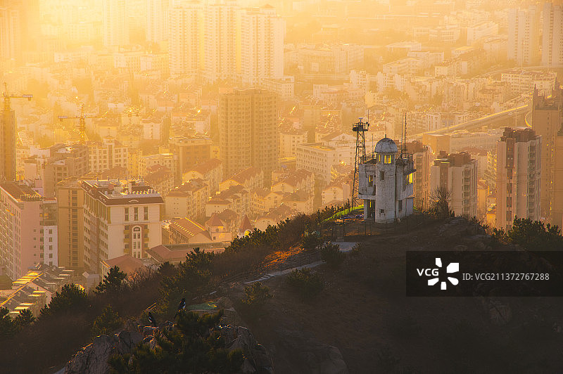 暮色天文台图片素材