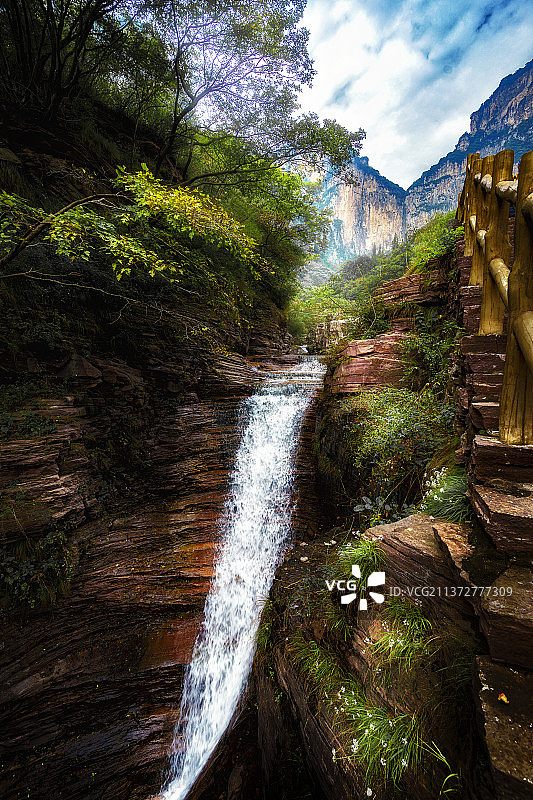 飞瀑+河南省新乡市辉县关山国家地质公园图片素材