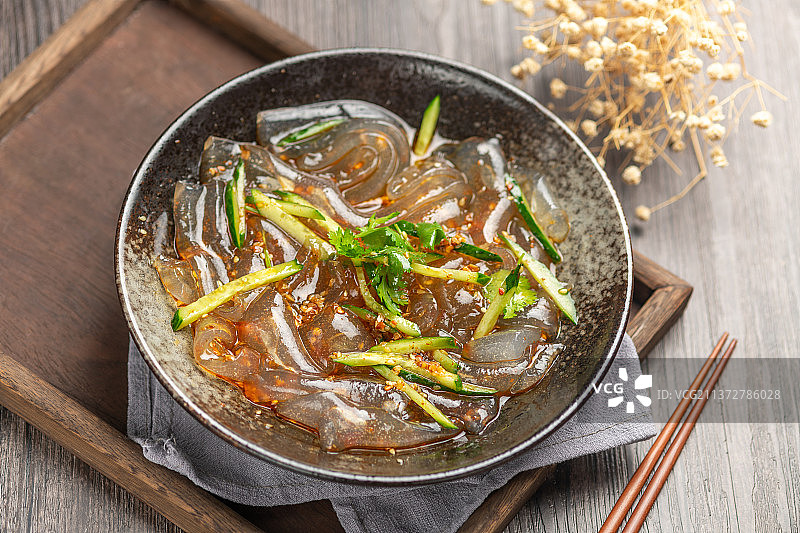 麻辣粉皮拉皮特写图片素材