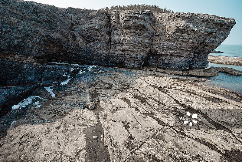 礁石海岸线图片素材